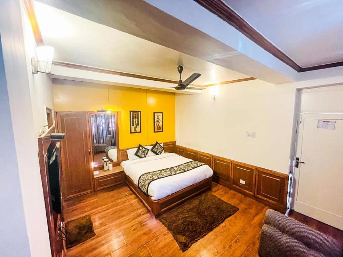 Hotel Sangeet Shimla Eksteriør billede